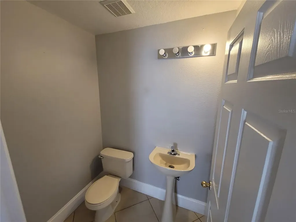 319 Alegriano Court Kissimmee FL 34758