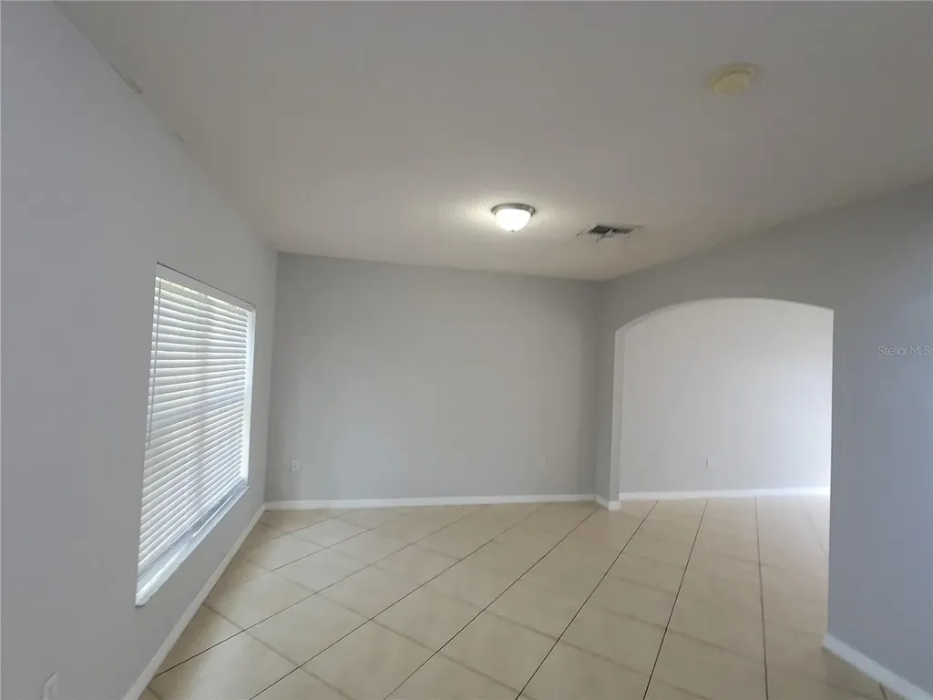 319 Alegriano Court Kissimmee FL 34758