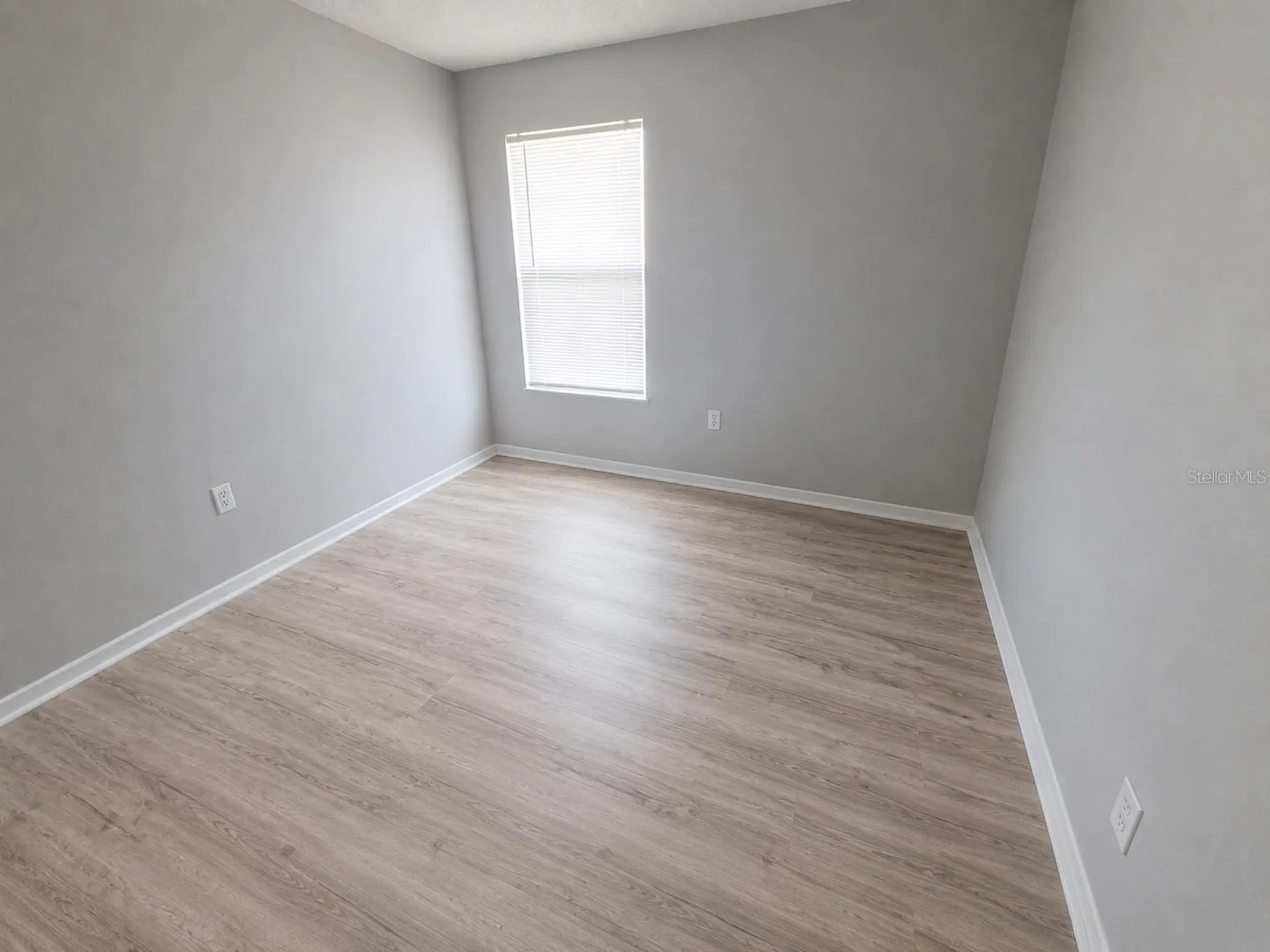 319 Alegriano Court Kissimmee FL 34758