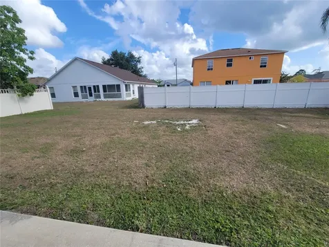 319 Alegriano Court Kissimmee FL 34758
