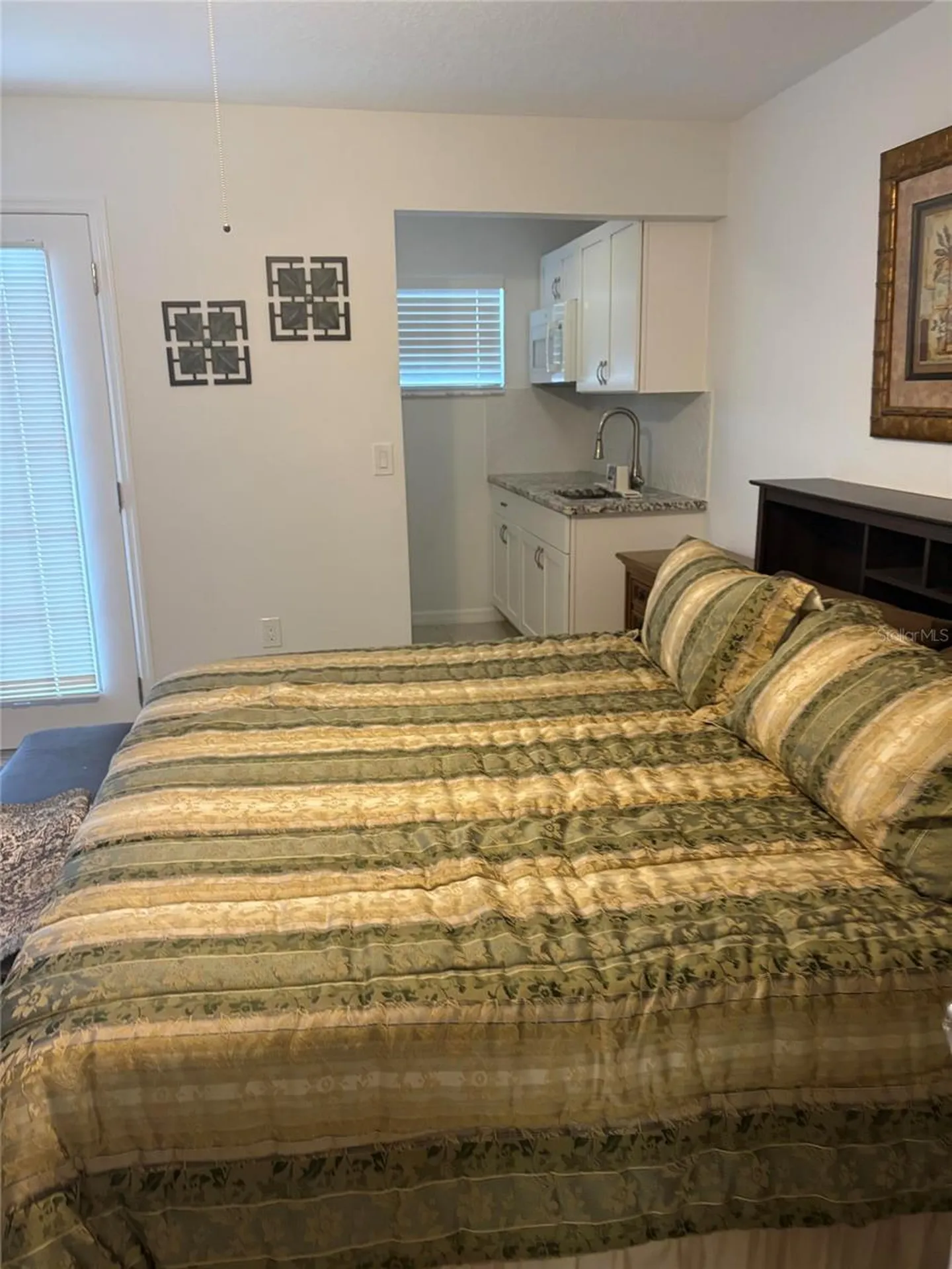 1213 Benedict Court Sarasota FL 34237