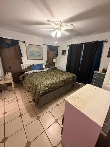 1213 Benedict Court Sarasota FL 34237