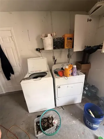 1213 Benedict Court Sarasota FL 34237
