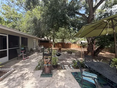 1213 Benedict Court Sarasota FL 34237