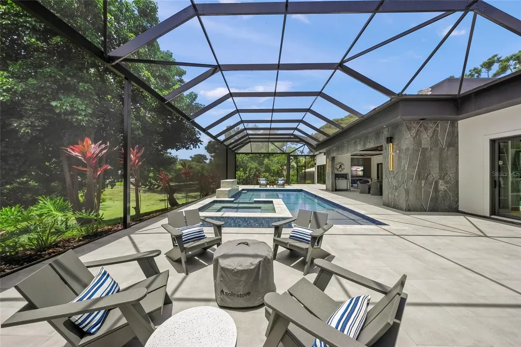 1555 Eastbrook Drive Sarasota FL 34231