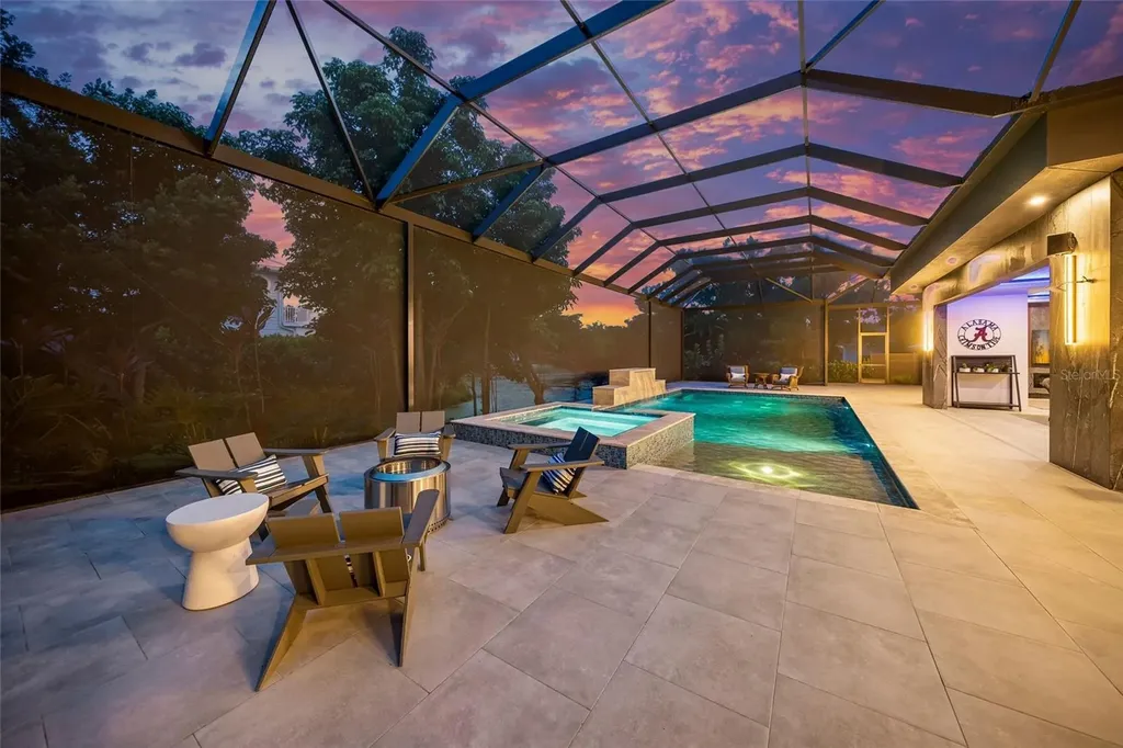 1555 Eastbrook Drive Sarasota FL 34231
