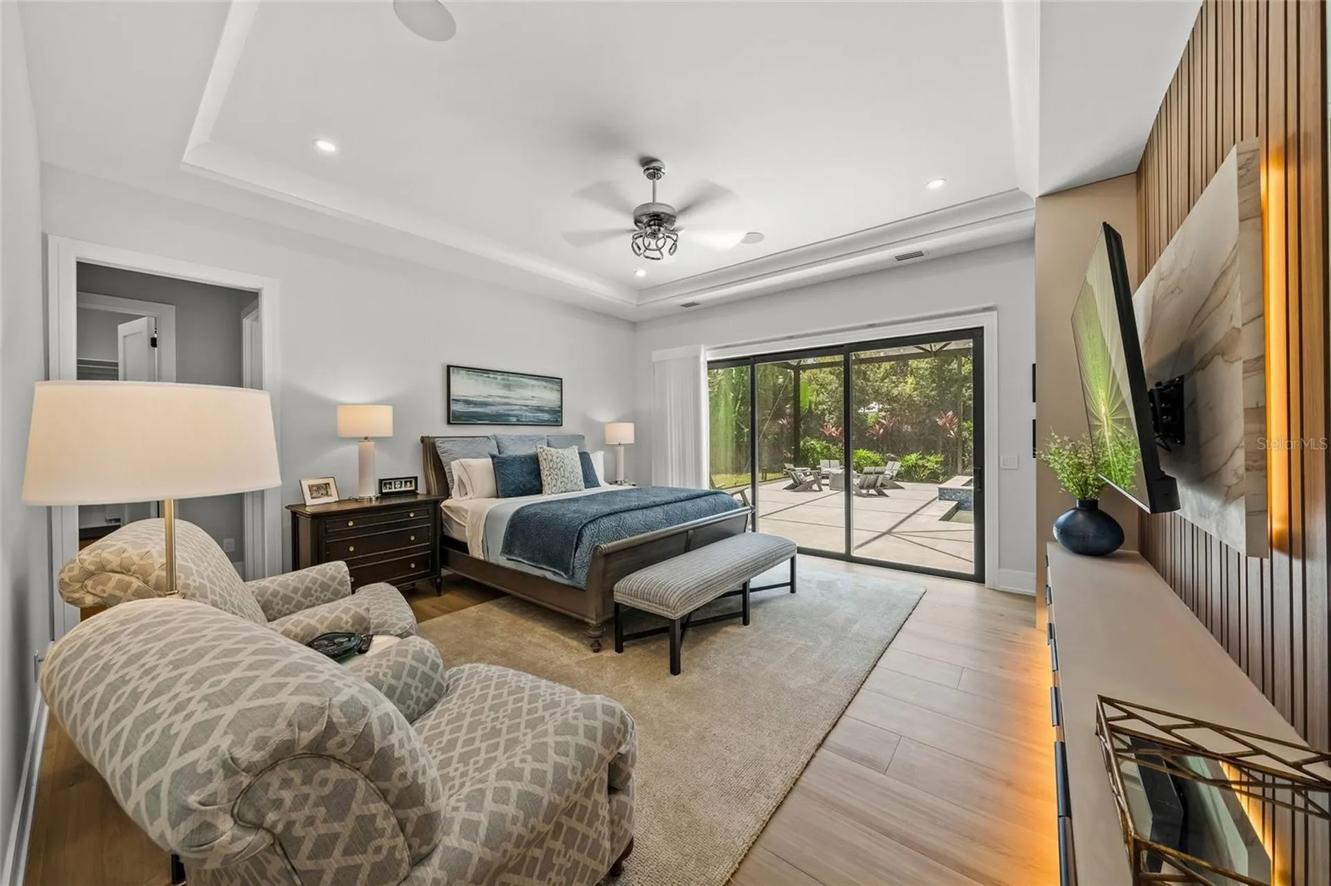 1555 Eastbrook Drive Sarasota FL 34231