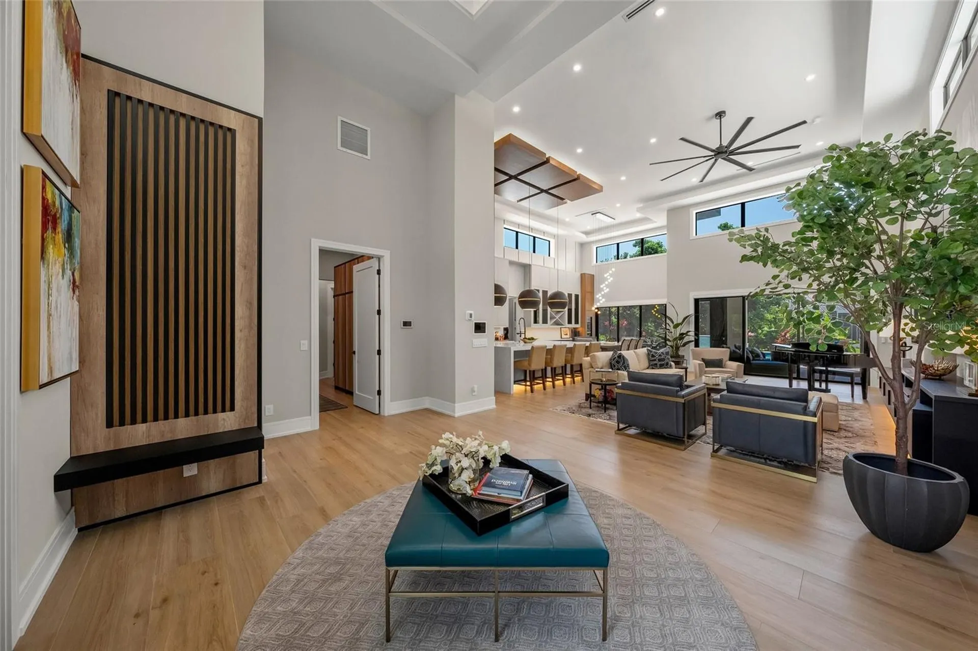 1555 Eastbrook Drive Sarasota FL 34231