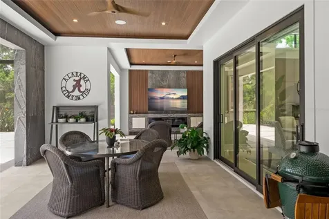 1555 Eastbrook Drive Sarasota FL 34231