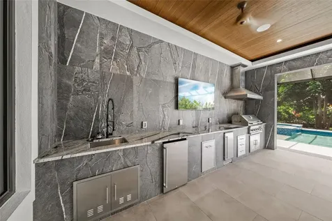 1555 Eastbrook Drive Sarasota FL 34231