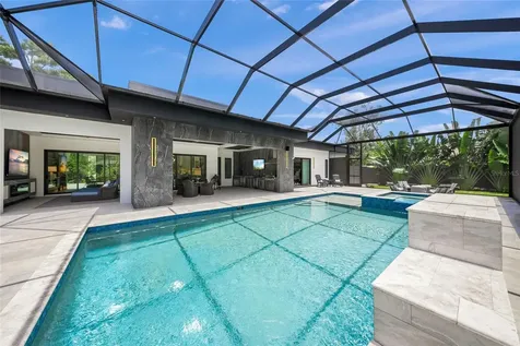1555 Eastbrook Drive Sarasota FL 34231