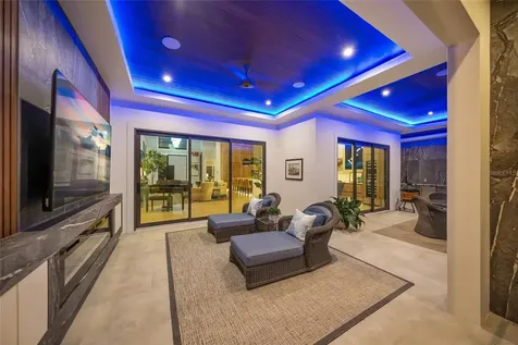 1555 Eastbrook Drive Sarasota FL 34231