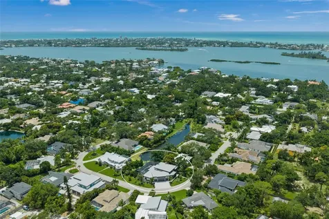 1555 Eastbrook Drive Sarasota FL 34231