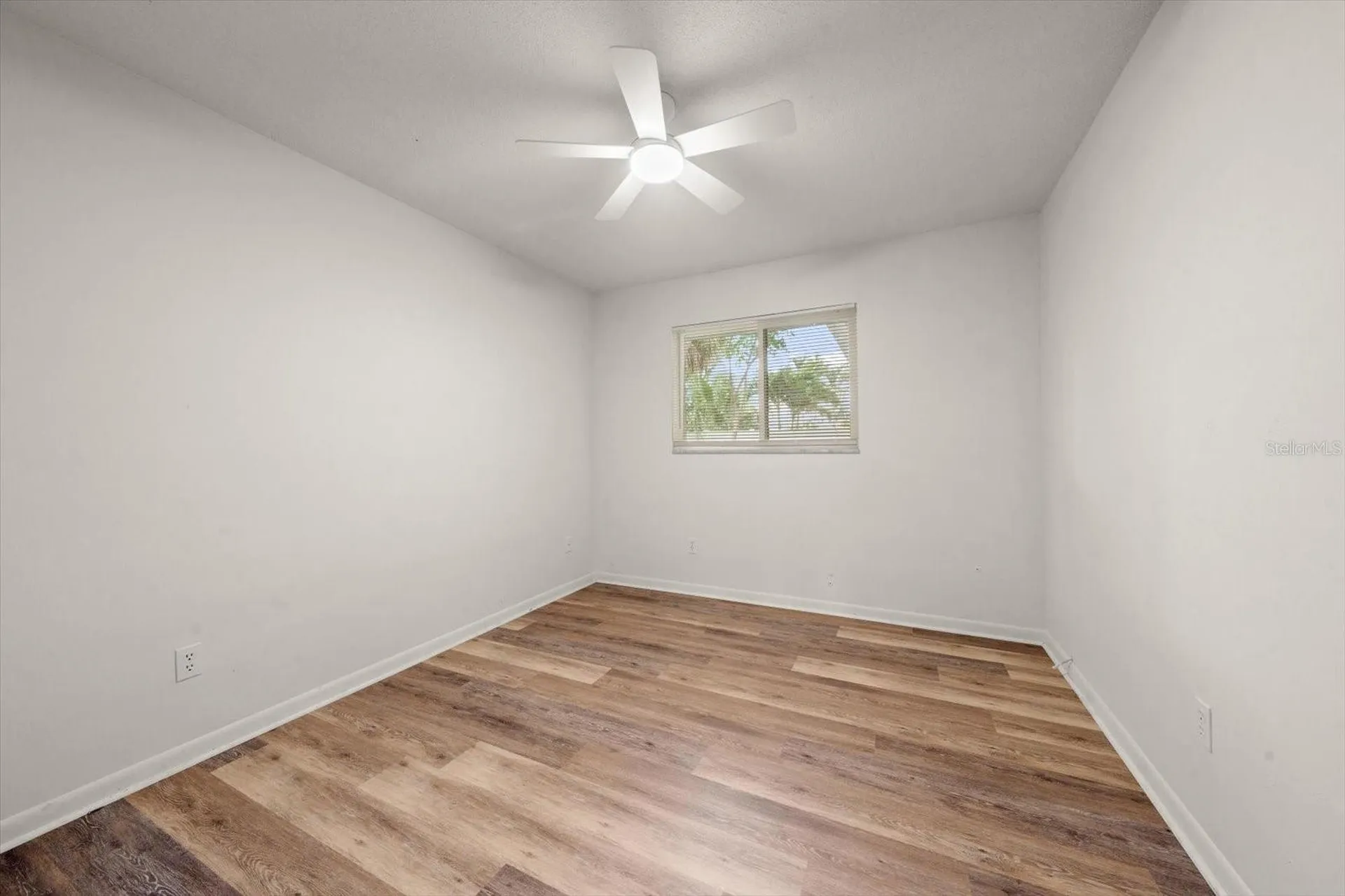 3223 Dryer Avenue Largo FL 33770