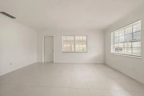 3223 Dryer Avenue Largo FL 33770