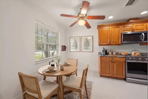 3223 Dryer Avenue Largo FL 33770