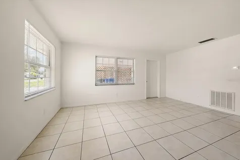 3223 Dryer Avenue Largo FL 33770