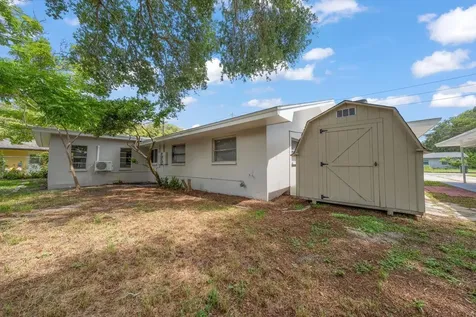 3223 Dryer Avenue Largo FL 33770
