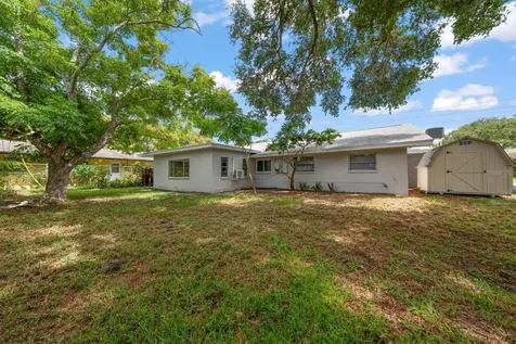 3223 Dryer Avenue Largo FL 33770