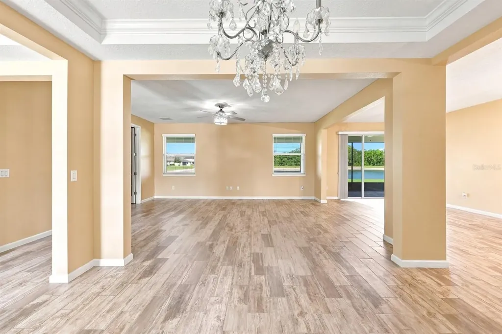 10708 Planer Picket Drive Riverview FL 33569