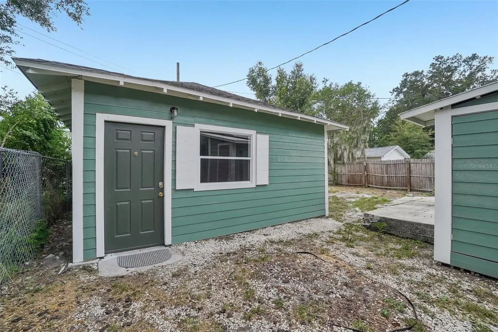 1533 E Elm Road Lakeland FL 33801