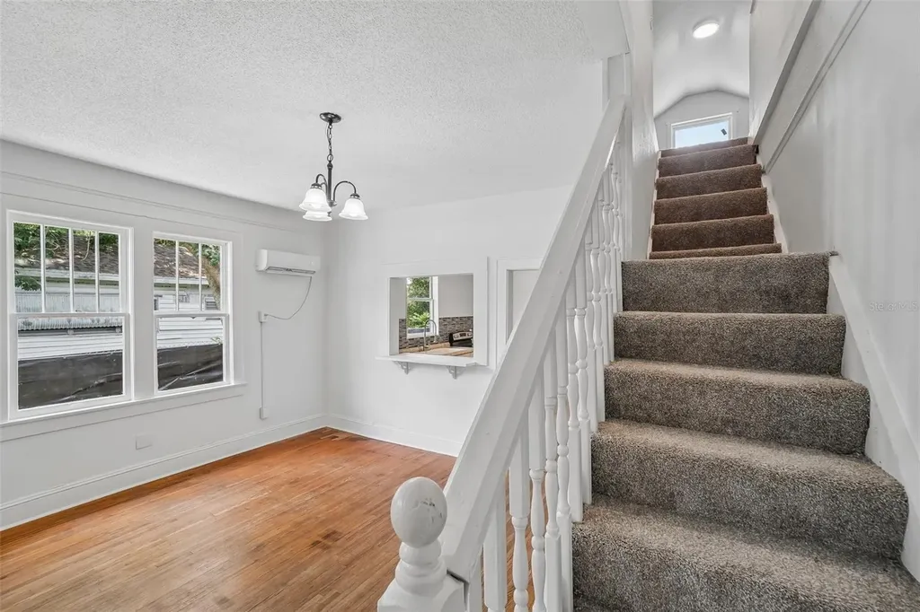 1533 E Elm Road Lakeland FL 33801