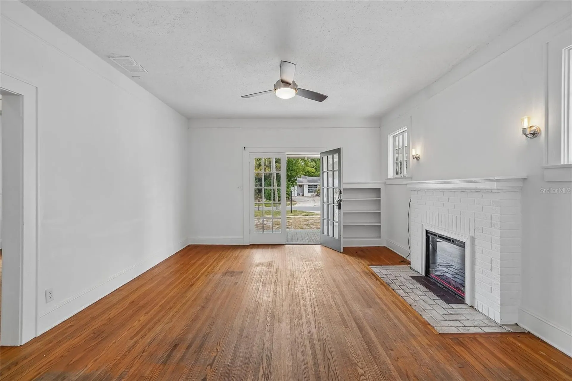 1533 E Elm Road Lakeland FL 33801