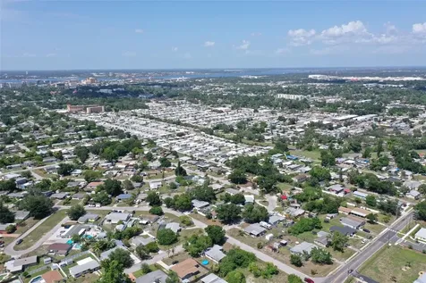 2839 19th Street W Bradenton FL 34205