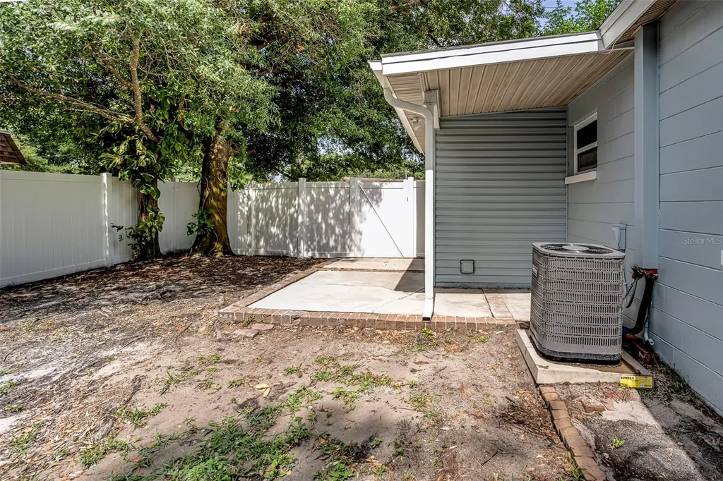 7391 34th Street N Pinellas Park FL 33781