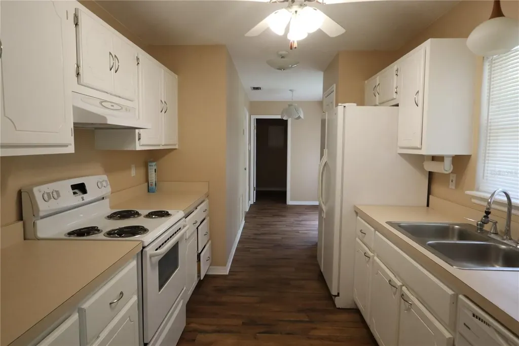 8 Hemlock Terrace Ocala FL 34472