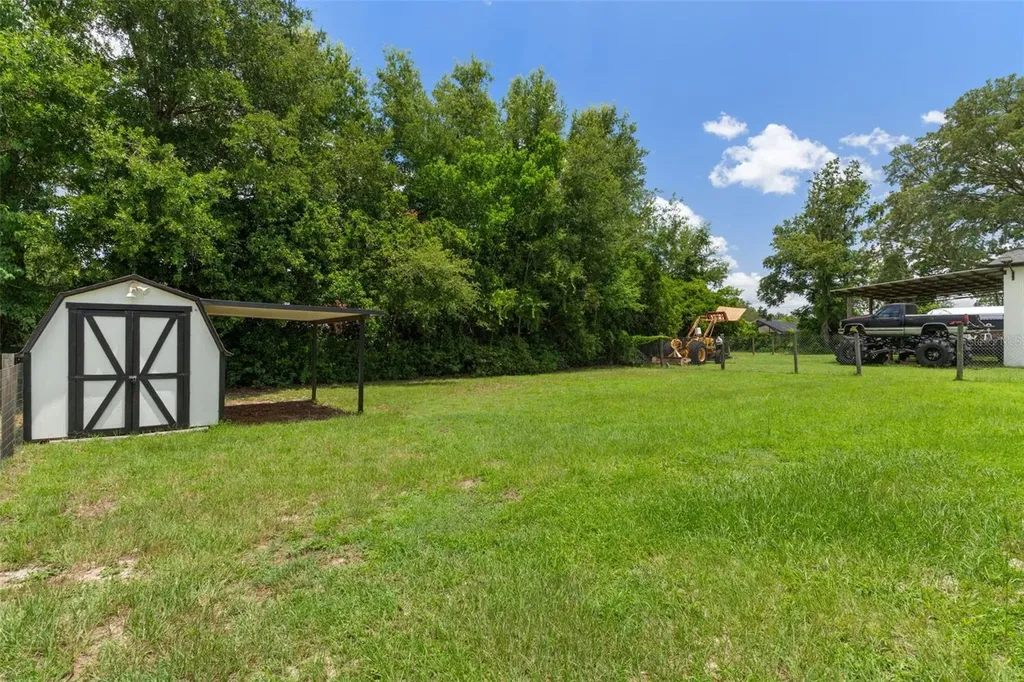 11891 SE 84th Avenue Belleview FL 34420