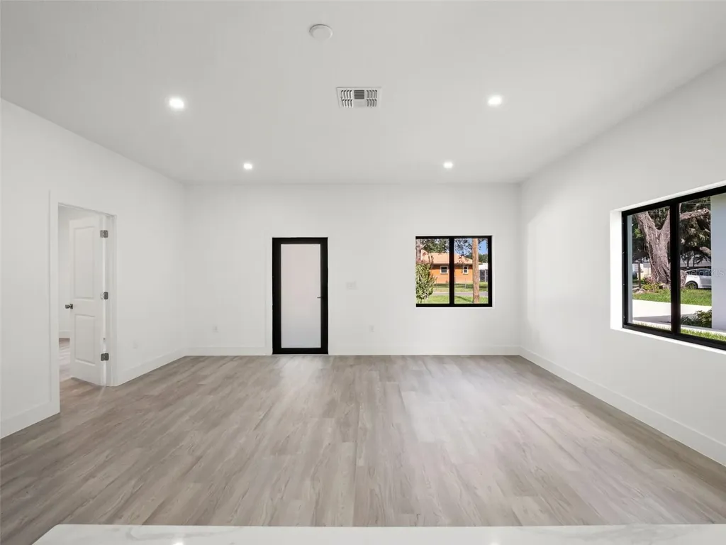 501 Ocean Avenue Apopka FL 32703