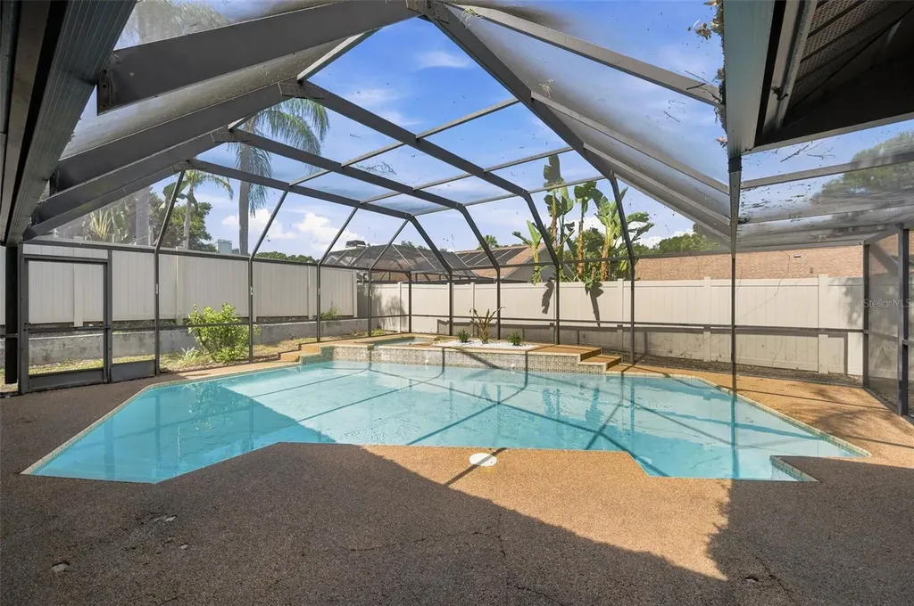 2721 Briarpatch Drive Valrico FL 33596