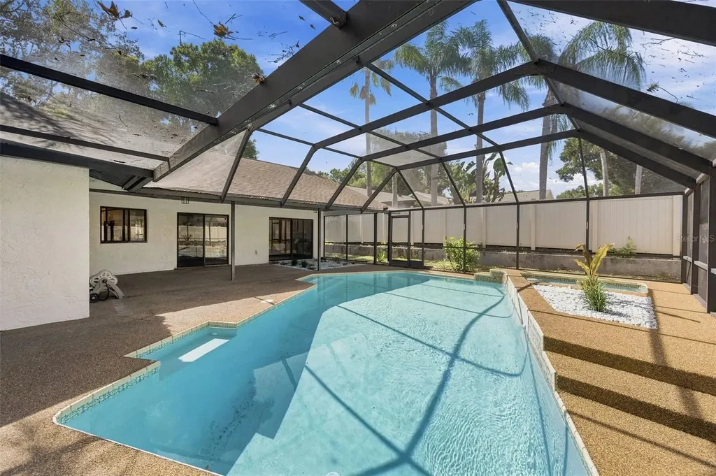 2721 Briarpatch Drive Valrico FL 33596