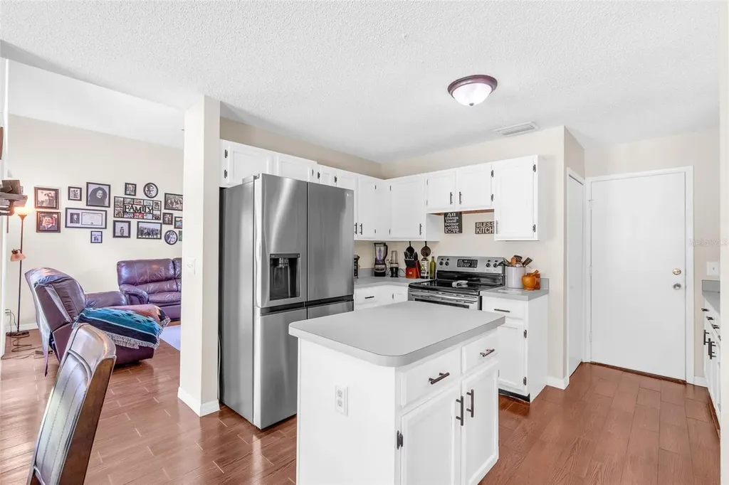 10561 Satinwood Circle Orlando FL 32825