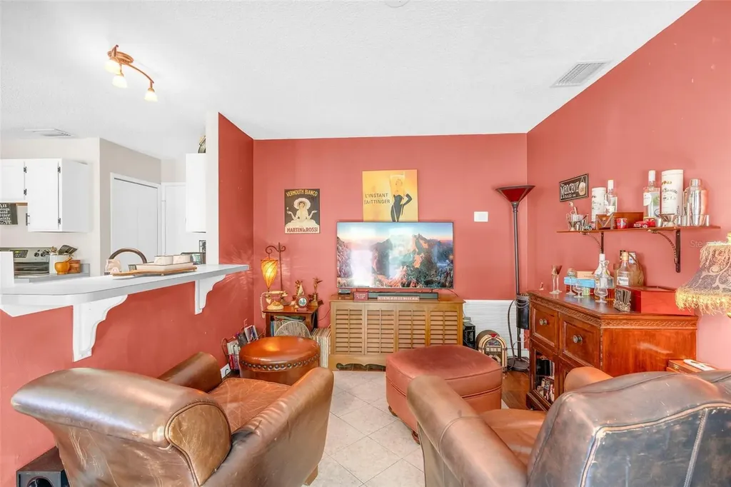 10561 Satinwood Circle Orlando FL 32825