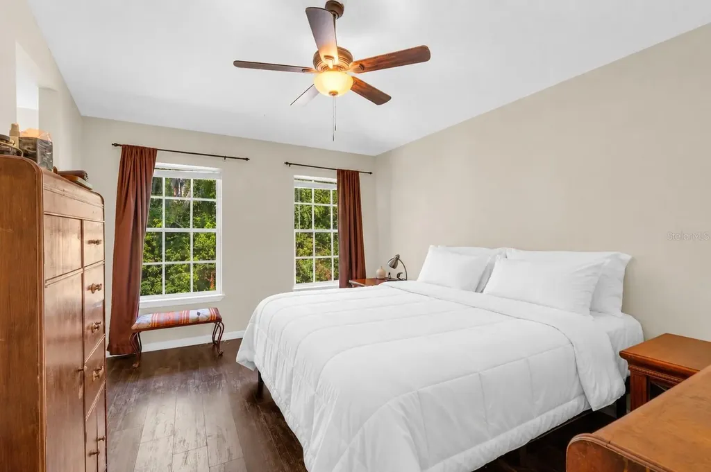 10561 Satinwood Circle Orlando FL 32825