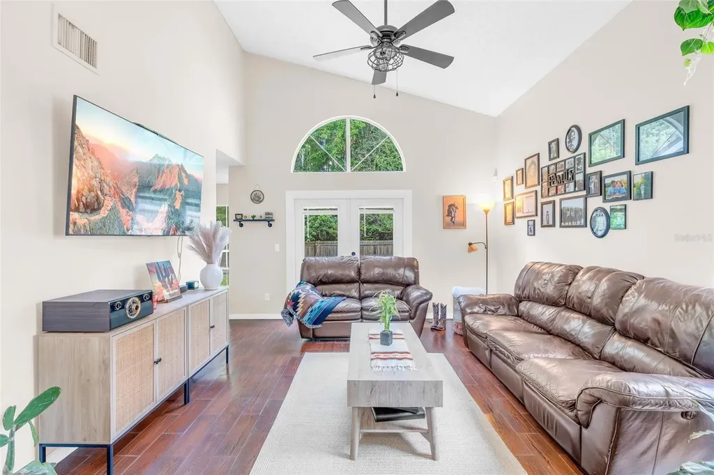 10561 Satinwood Circle Orlando FL 32825