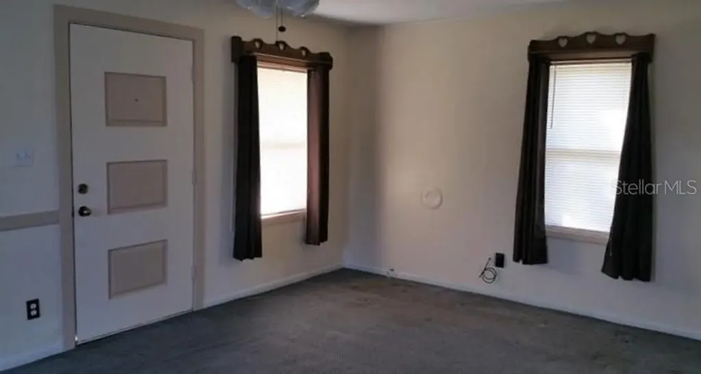 608 Lemon Street Auburndale FL 33823