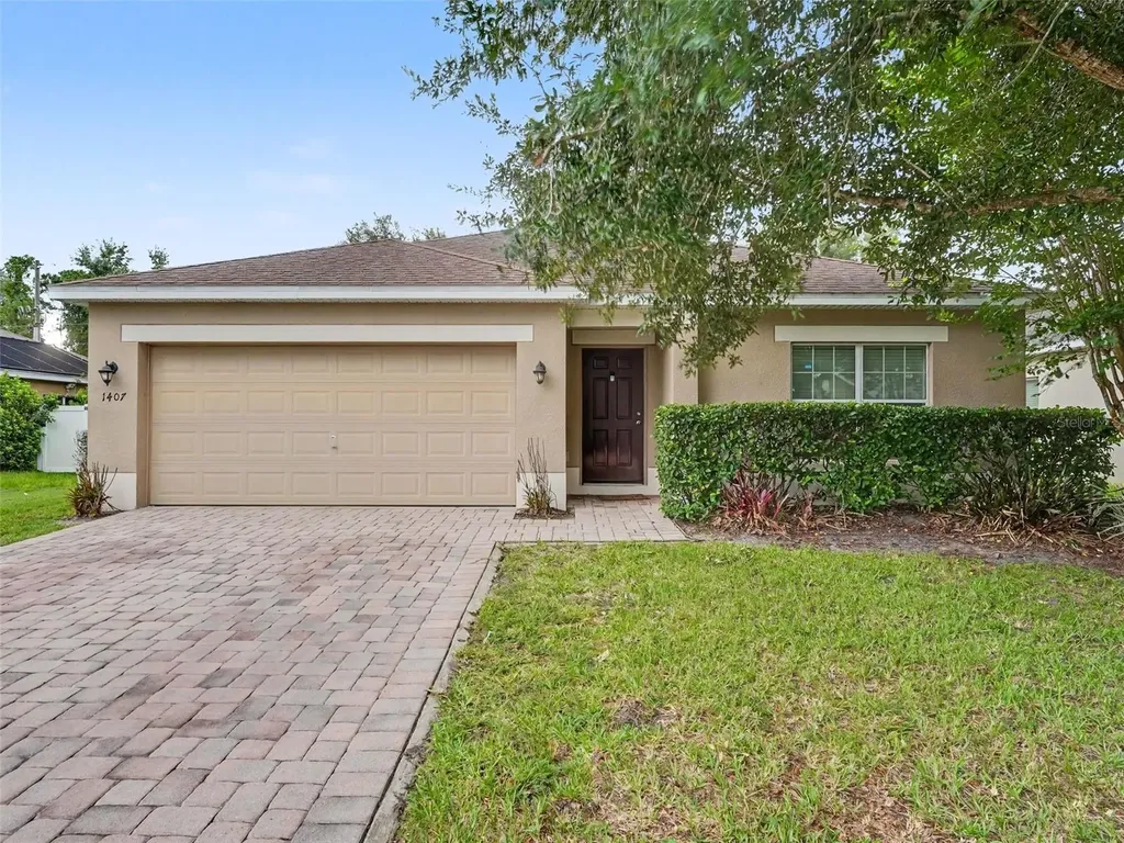 1407 Marsh Meadow Lane Davenport FL 33896