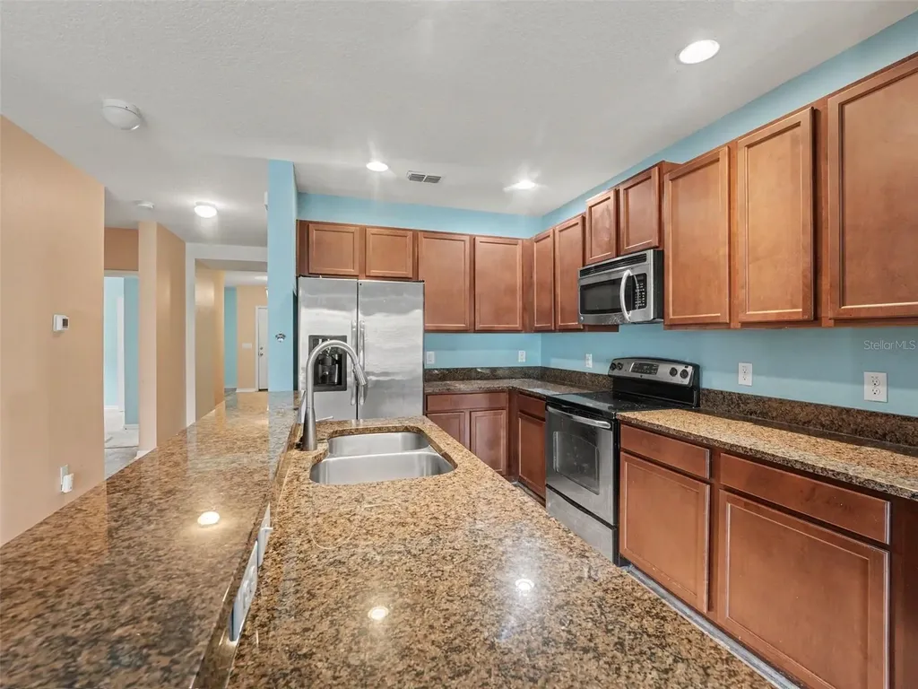 1407 Marsh Meadow Lane Davenport FL 33896