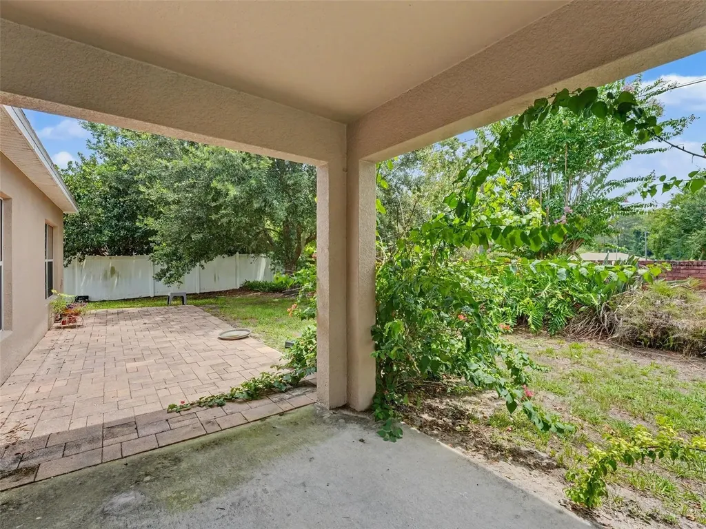 1407 Marsh Meadow Lane Davenport FL 33896