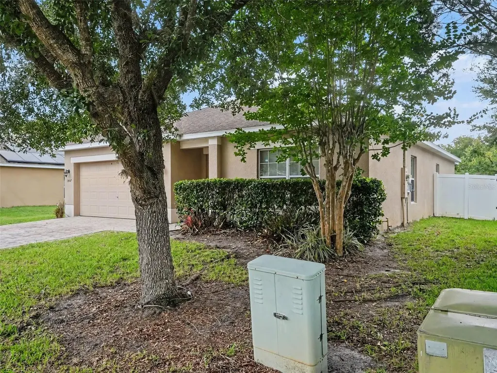 1407 Marsh Meadow Lane Davenport FL 33896