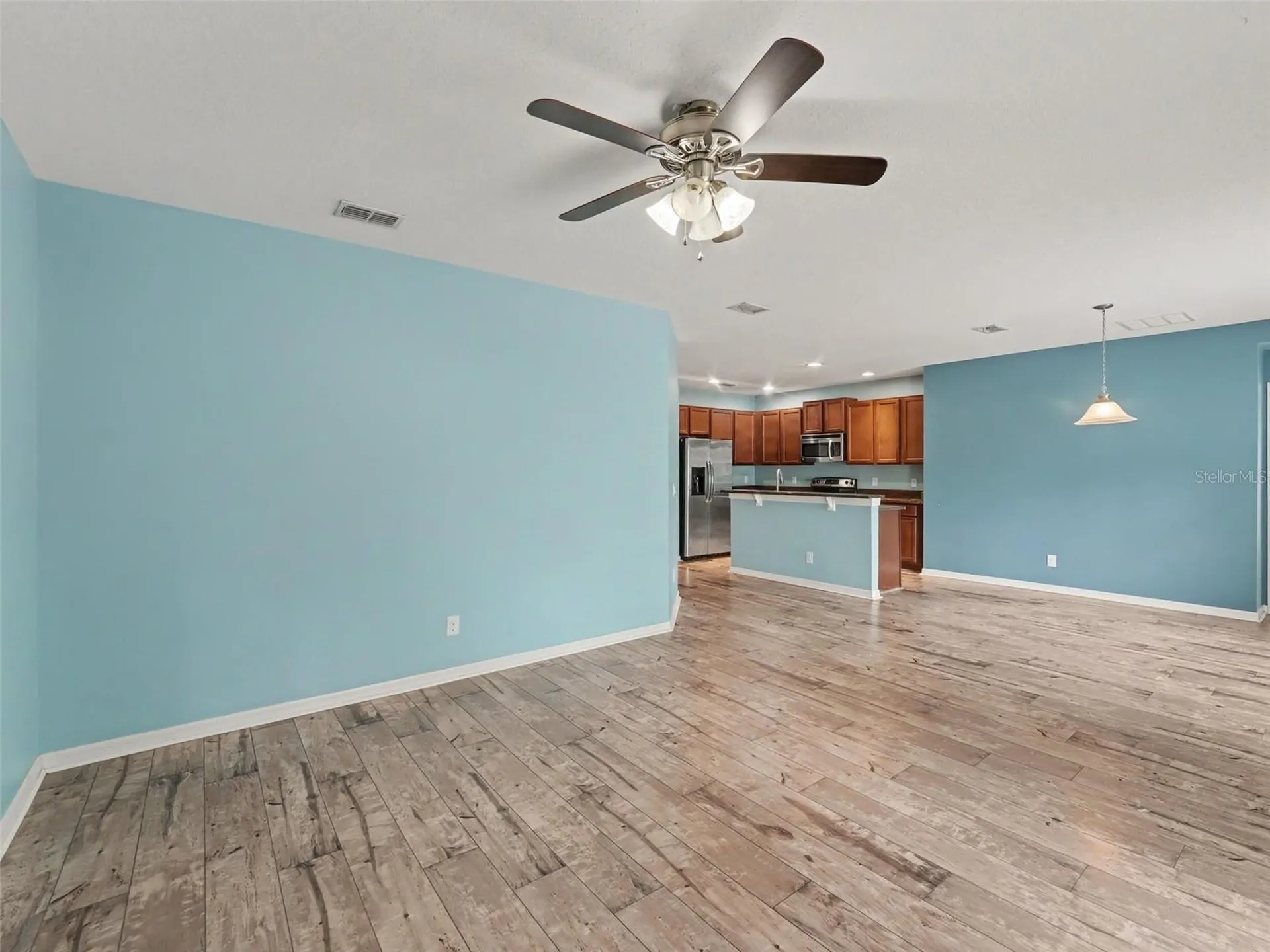 1407 Marsh Meadow Lane Davenport FL 33896