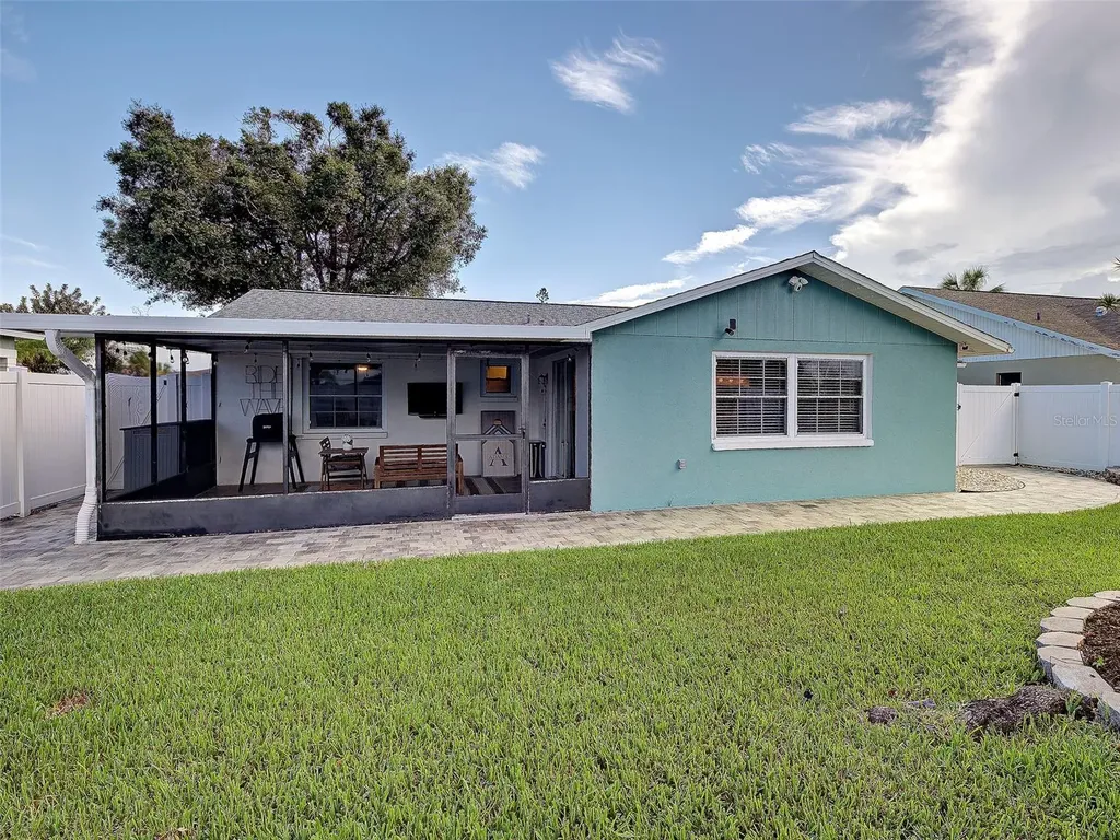 1439 Strada D Oro Venice FL 34292