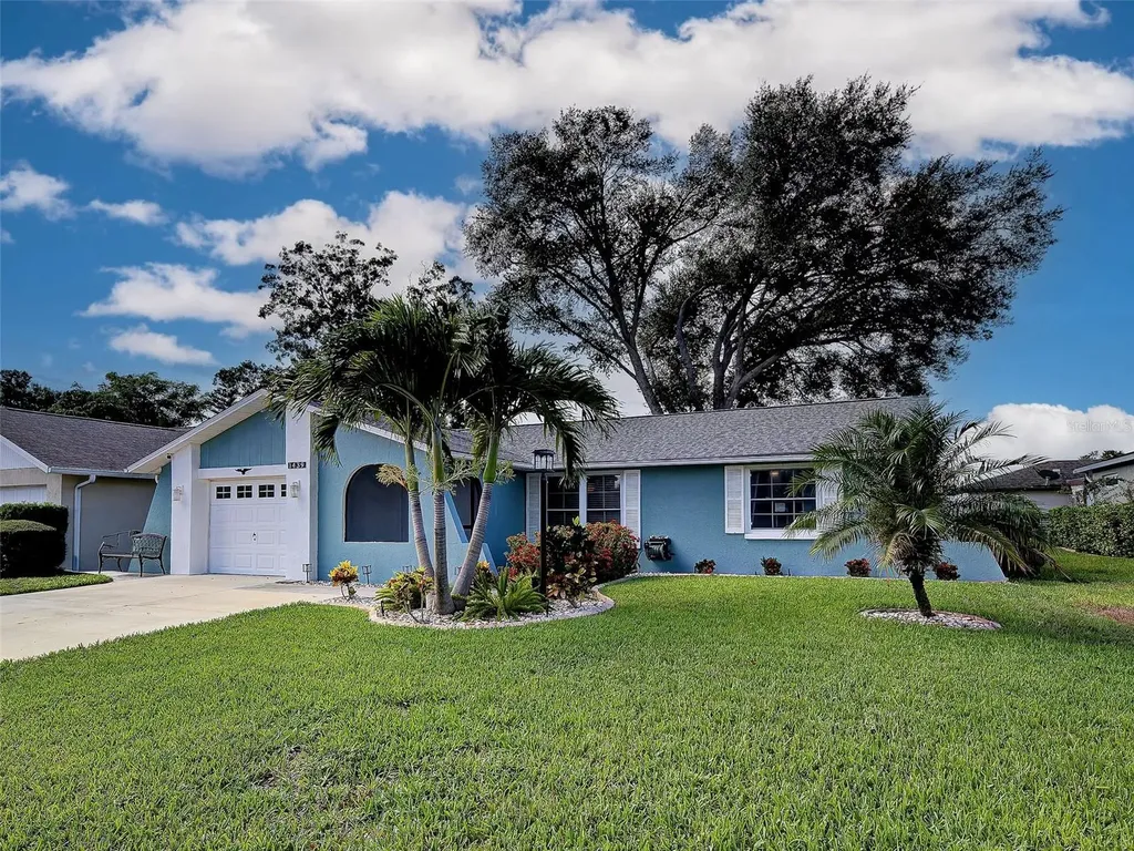 1439 Strada D Oro Venice FL 34292