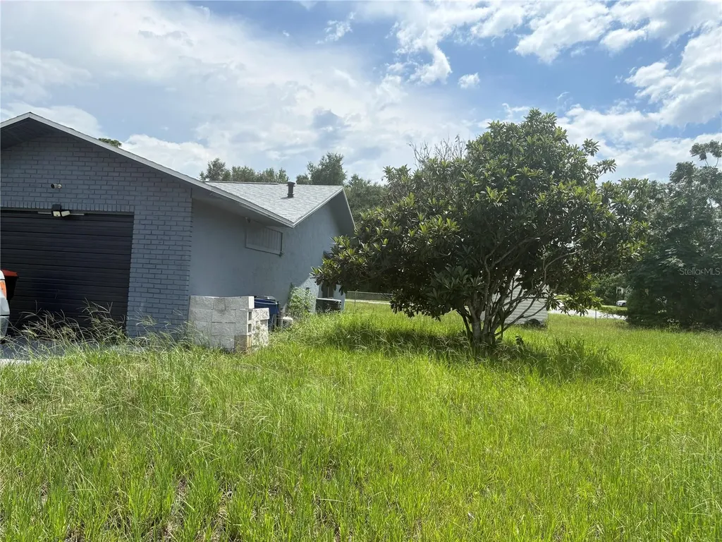 10 Bahia Way Ocala FL 34472