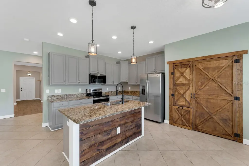 11024 Purple Martin Boulevard Riverview FL 33579