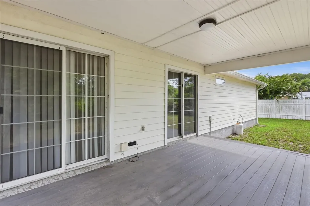 3 Eastgate Lane Palm Coast FL 32164