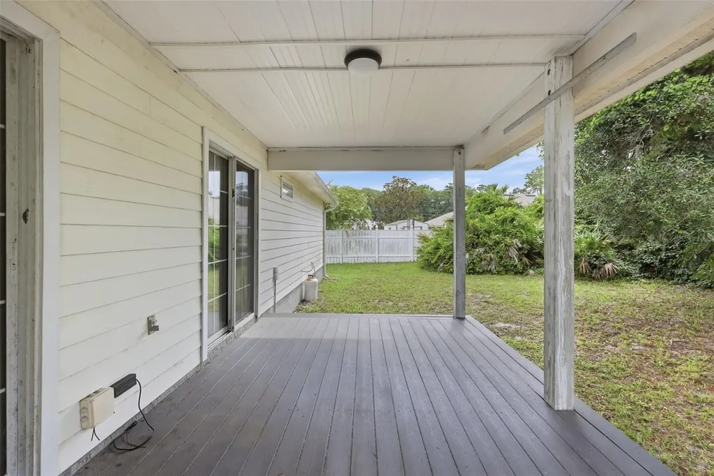 3 Eastgate Lane Palm Coast FL 32164